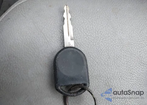 2004 Ford Crown Victoria Lx from USA, damaged, VIN 2FAFP74W64X129693